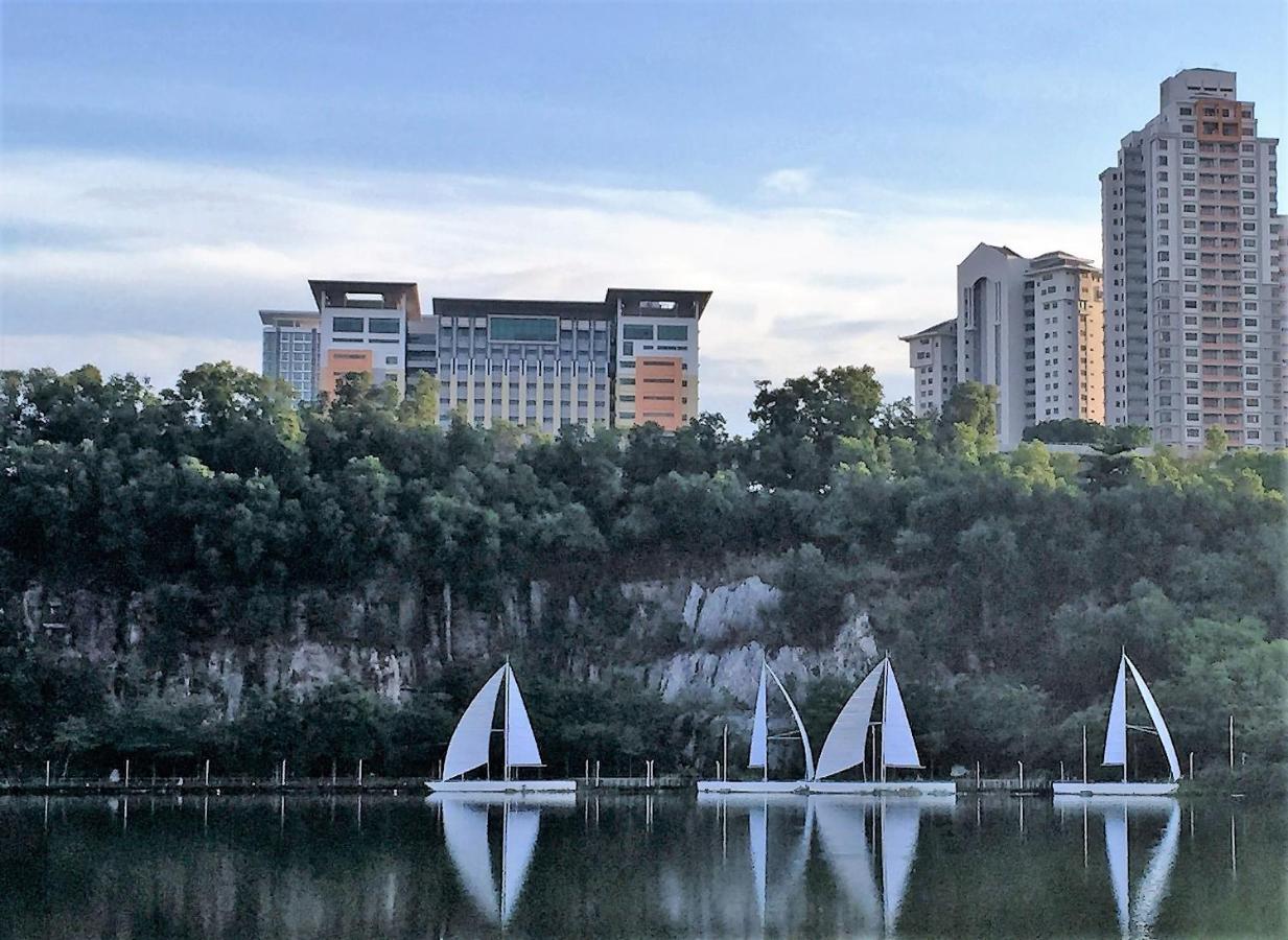 Resort Suites By Landmark At Bandar Sunway Sunway Lagoon Kampong Penaga  Ngoại thất bức ảnh